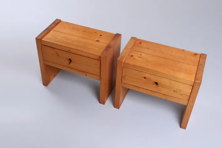Pamono Pinewood Nightstands from Charlotte Perriand, 1970s, Set of 2 Online