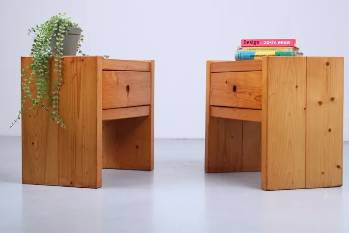 Pamono Pinewood Nightstands from Charlotte Perriand, 1970s, Set of 2 Online