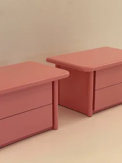 Pamono Pink Lacquered Wooden Bedside Tables, 1980s, Set of 2 Hot