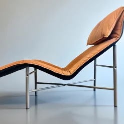 Pamono Postmodern Skye Relax Lounge Chair in Patinated Cognac-Brown Leatherby Tord Björklund for Ikea, Sweden, 1970s Outlet