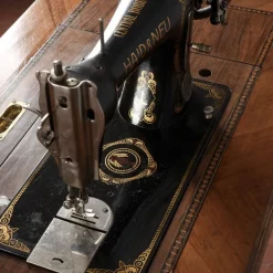 Pamono Pull-Out Sewing Machine Table with Drawers from Excella, 20th Century Online