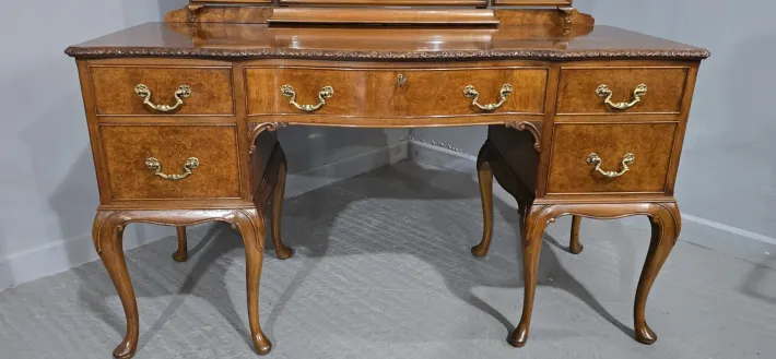 Pamono Queen Anne Burr Walnut Dressing Table, 1920s Discount