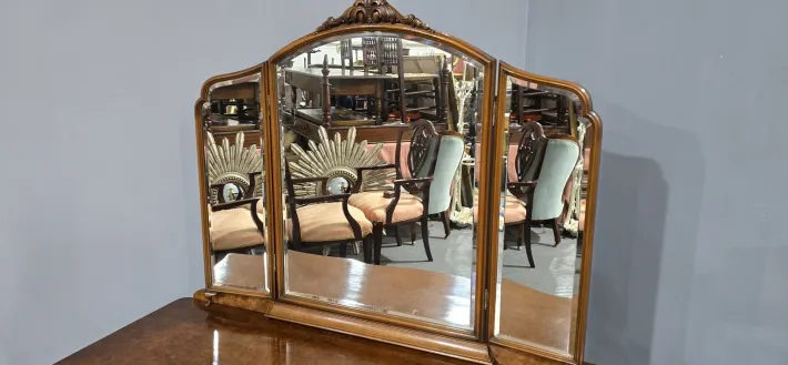 Pamono Queen Anne Burr Walnut Dressing Table, 1920s Discount