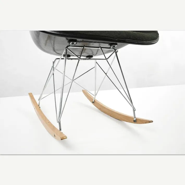 Pamono RAR Rocking Chair by Charles Eames Outlet