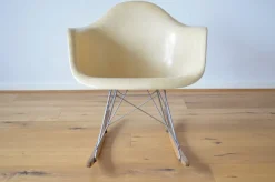 Pamono RAR Rocking Chair by Charles & Ray Eames for Herman Miller, 1960s Sale