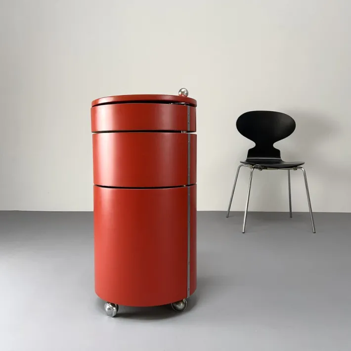 Pamono Red Pop Art Bar Cart by Verner Panton for Bisterfeld & Weiss, 1960s New