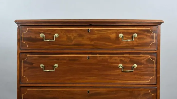 Pamono Regency Mahogany Inlaid Chest of Drawers, 1810 Clearance
