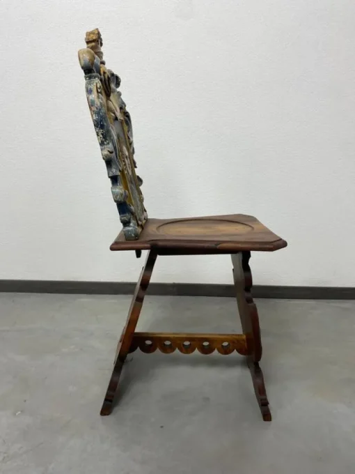 Pamono Renaissance Chair with Heraldic Emblems of the Szontágh de Igló et Zabar Family