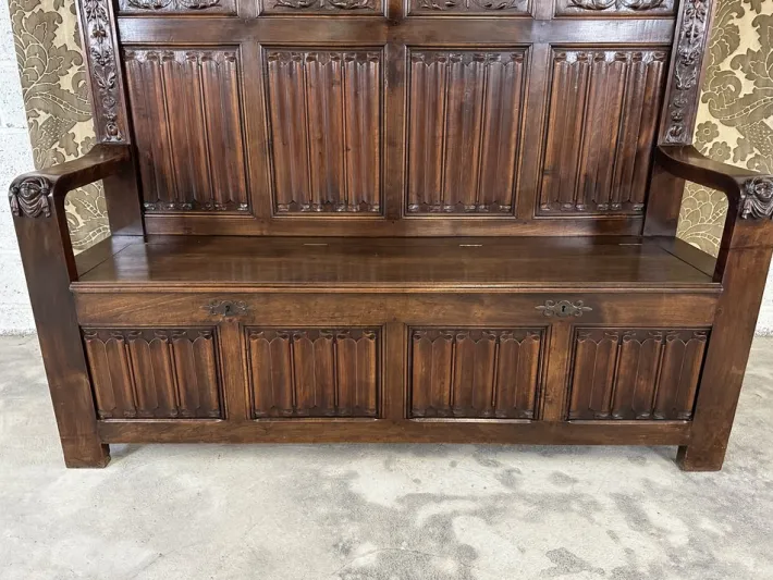 Pamono Renaissance Style Chest Bench in Walnut, 1890s Discount