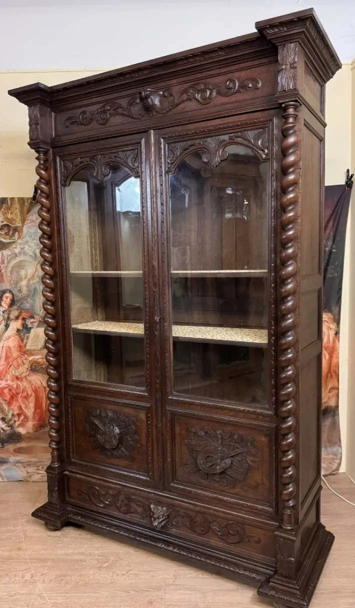 Pamono Renaissance Style Hunting Lodge Library in Carved Oak, 1850 Hot