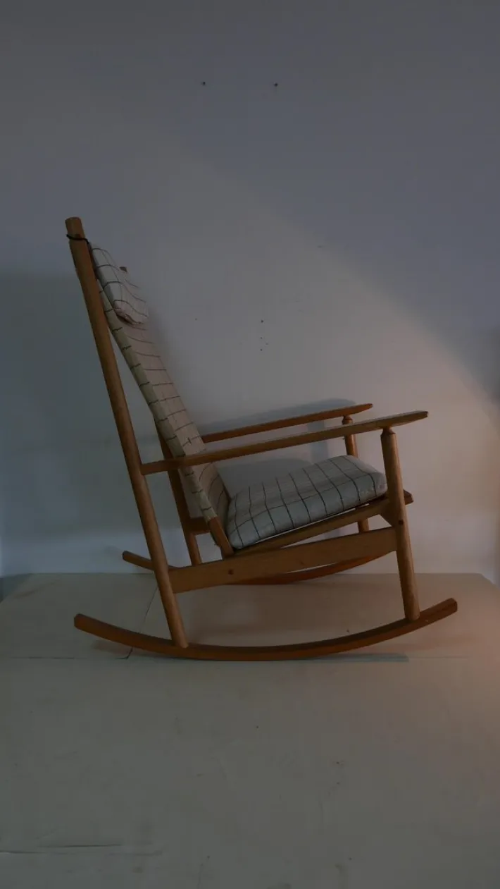 Pamono Rocking Chair by Hans Olsen for Juul Kristensen, 1960s Hot
