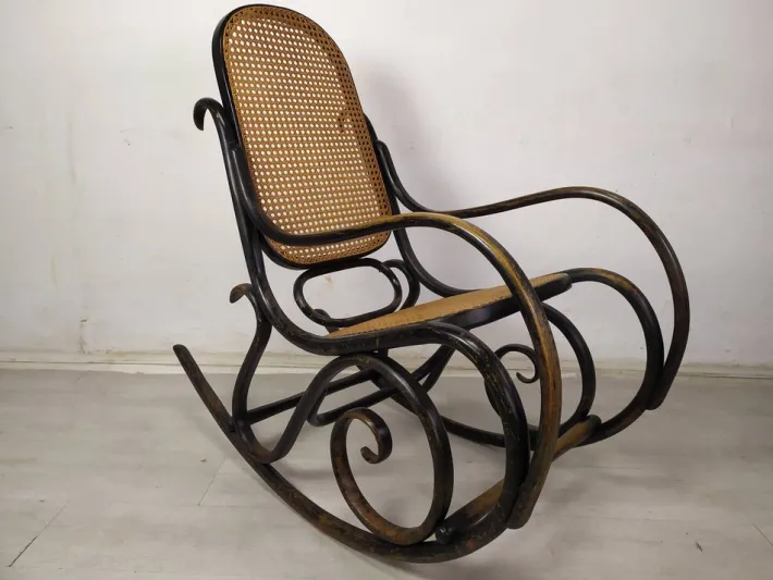 Pamono Rocking Chair from Thonet, 1920s Outlet
