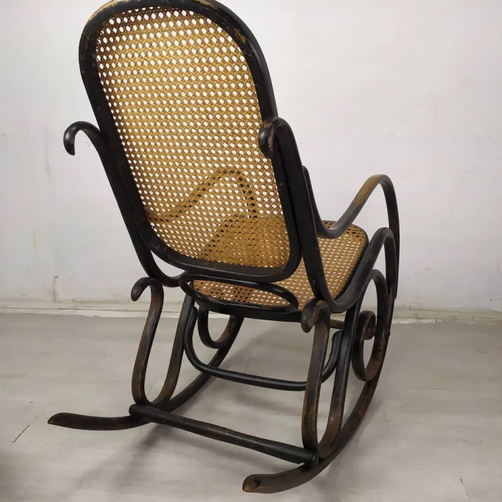 Pamono Rocking Chair from Thonet, 1920s Outlet