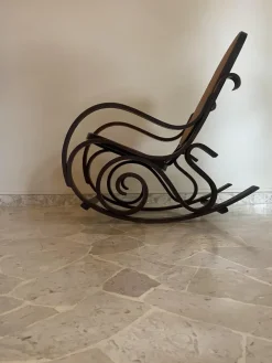 Pamono Rocking Chair in Beech and Vienna Straw, 1960s Hot