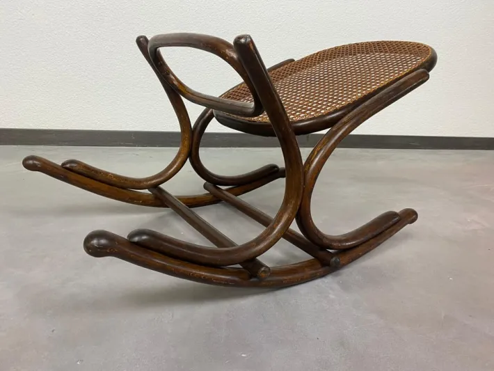 Pamono Rocking Footrest from Thonet, 1920s Hot
