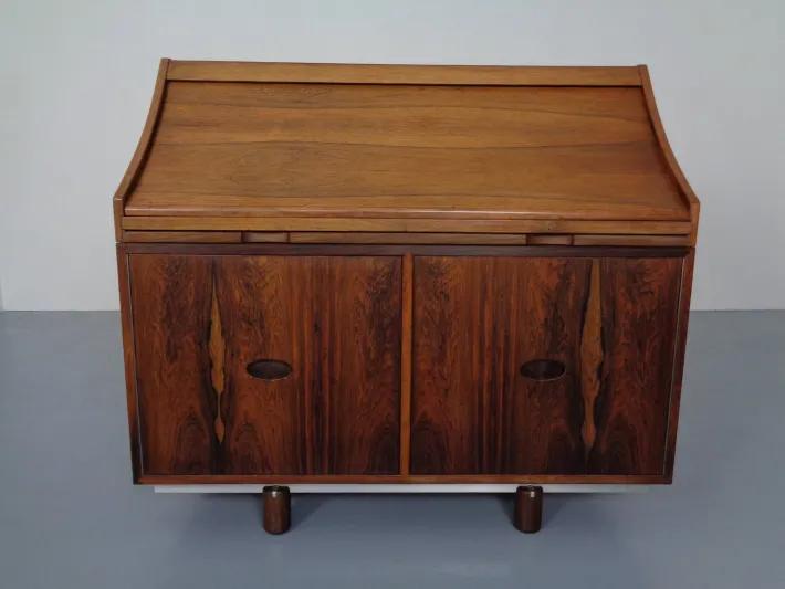 Pamono Rosewood and Leather Tambour Writing Desk by Gianfranco Frattini for Bernini, Italy, 1964 Hot