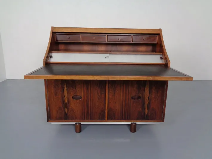 Pamono Rosewood and Leather Tambour Writing Desk by Gianfranco Frattini for Bernini, Italy, 1964 Hot