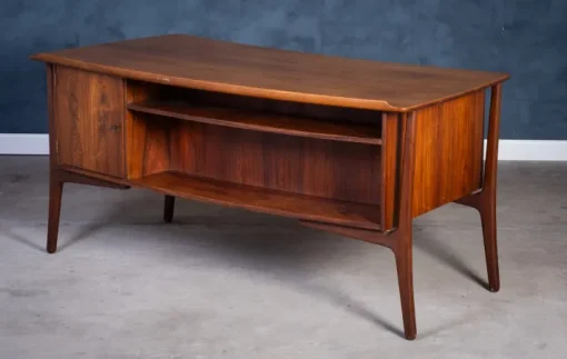 Pamono Rosewood Desk by Svend Åge Madsen for H.P. Hansen, 1960s Hot