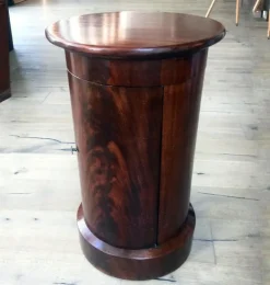 Pamono Round Bedside Table, France, 1820s Outlet
