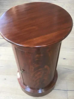 Pamono Round Bedside Table, France, 1820s Outlet