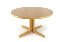 Pamono Round Extendable Oak Nordenskov Dining Table New