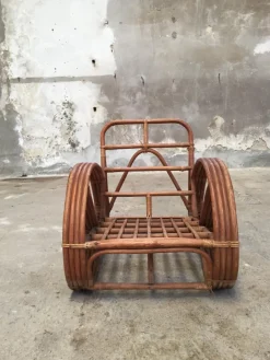Pamono Round French Bamboo & Rattan Pretzel-Shaped Lounge Chair, 1950s Hot