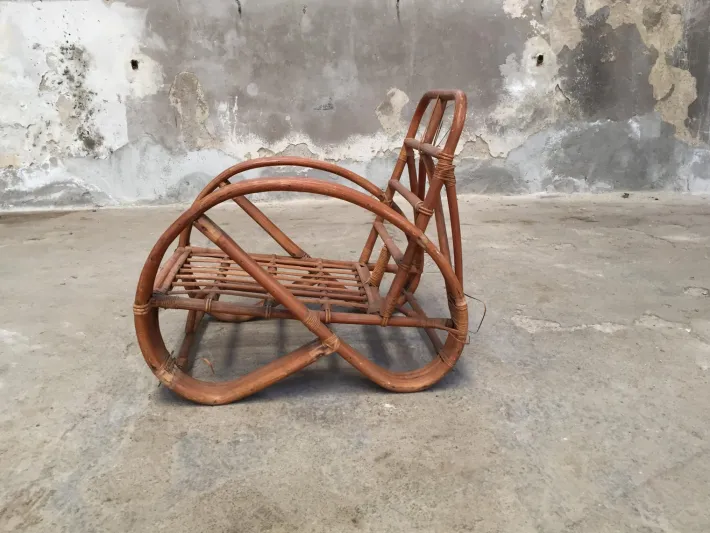 Pamono Round French Bamboo & Rattan Pretzel-Shaped Lounge Chair, 1950s Hot