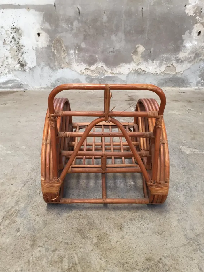 Pamono Round French Bamboo & Rattan Pretzel-Shaped Lounge Chair, 1950s Hot