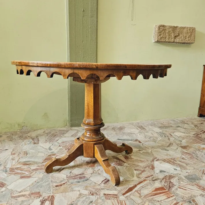 Pamono Round Walnut Game Table, 1890s Online