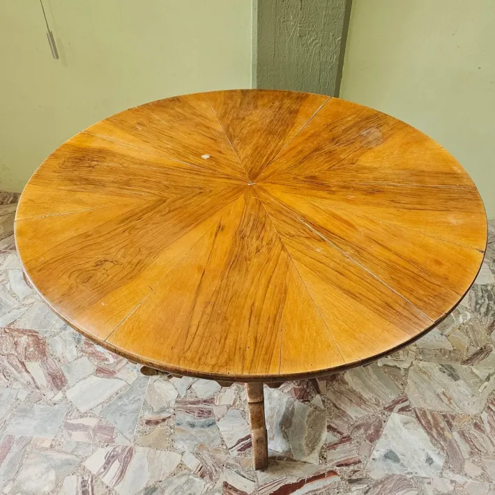 Pamono Round Walnut Game Table, 1890s Online