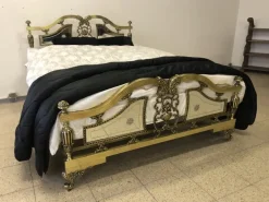 Pamono Royal, Ancient Brass Bed from the Castle Property Around 1900, 1890s Outlet