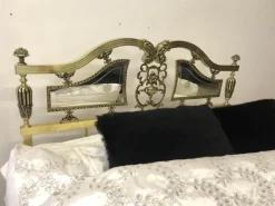 Pamono Royal, Ancient Brass Bed from the Castle Property Around 1900, 1890s Outlet