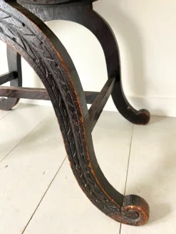 Pamono Savanarola Chair with Hand-Carved Detail and X Frame, Italy, 19th Century Best