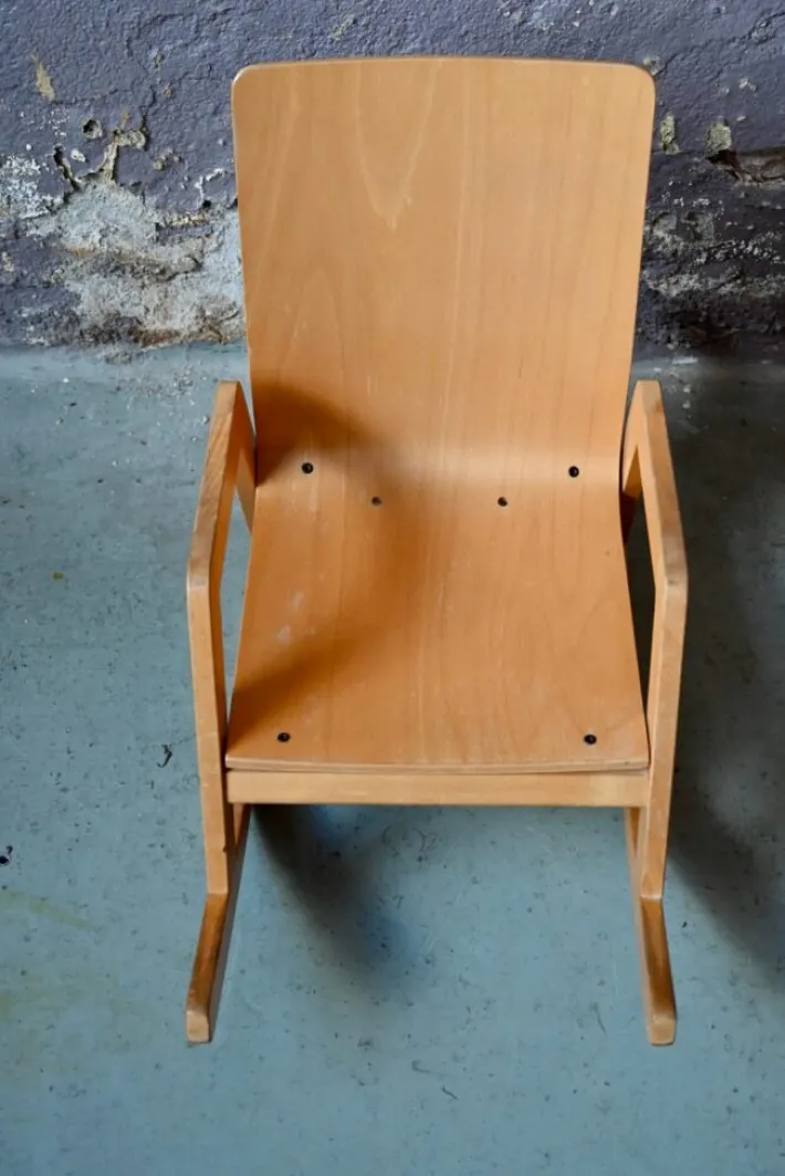 Pamono Scandinavian Children's Rocking Chair by Wehrfritz, 1980s Online