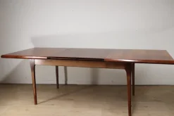 Pamono Scandinavian Extendable Rosewood Dining Table, 1960s Online