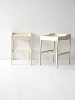 Pamono Scandinavian White Bedside Tables, 1950s, Set of 2 Sale