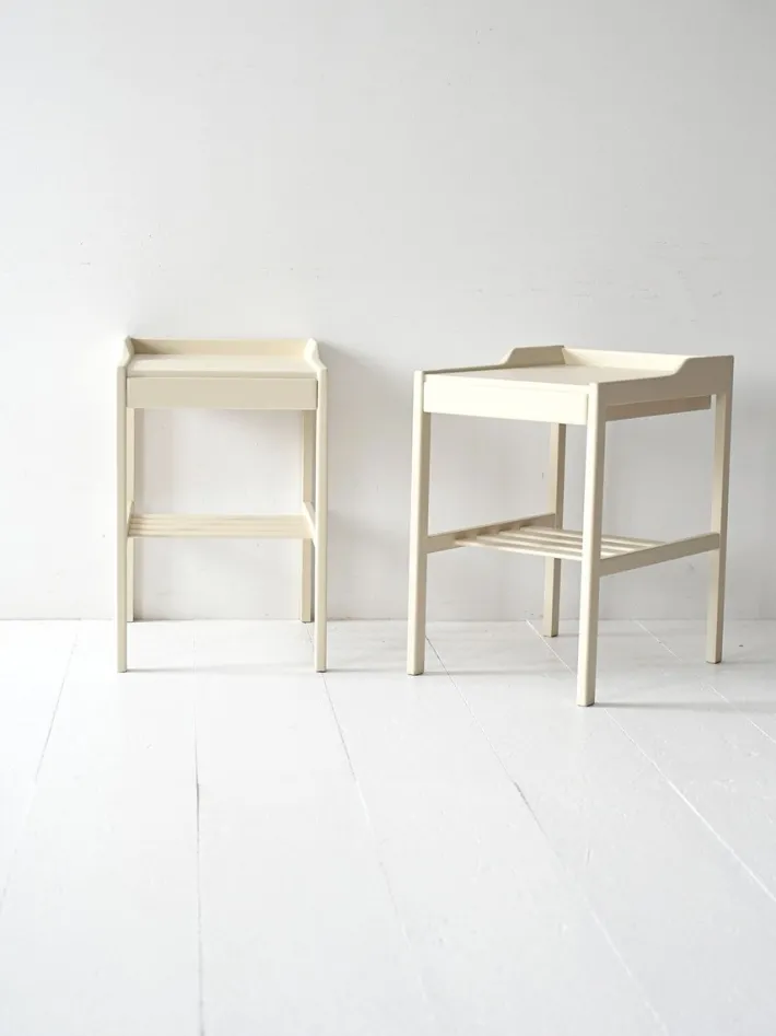 Pamono Scandinavian White Bedside Tables, 1950s, Set of 2 Sale