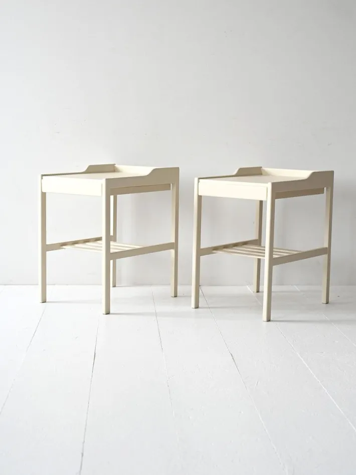 Pamono Scandinavian White Bedside Tables, 1950s, Set of 2 Sale