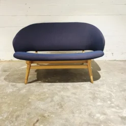 Pamono 2-Seater Sofa by Theo Ruth for Artifort, Netherlands, 1950s Hot