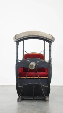 Pamono Sedan Chair Carriage, Late 19th Century Hot