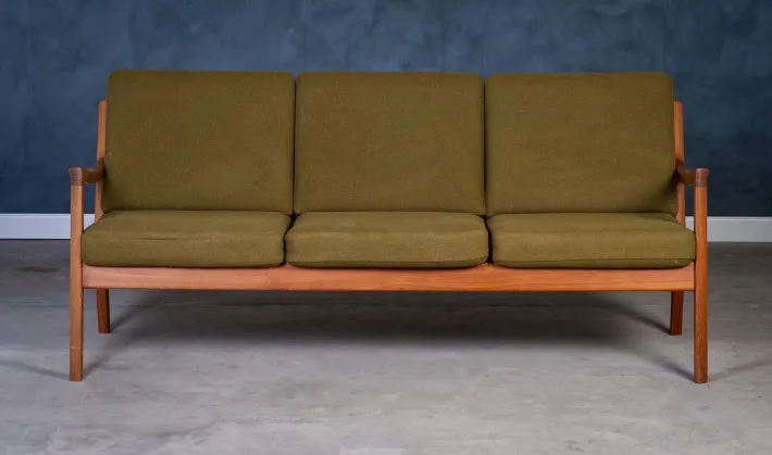 Pamono Senator Sofa in Teak by Ole Wanscher for France & Søn / France & Daverkosen, Denmark, 1960s Best