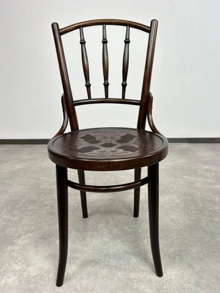 Pamono Set of Bentwood Dining Chairs from Thonet, 1920s Hot