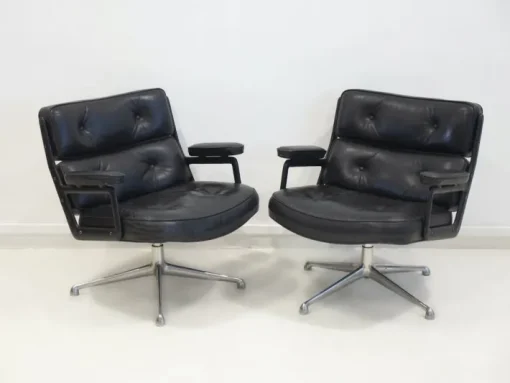 Pamono Set of Executive Chairs in Black Leather by Charles and Ray Eames, 1960s Hot