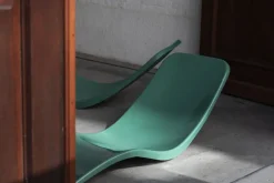 Pamono Set of Fiberglass Sunbeds by Charles Zublena Sale