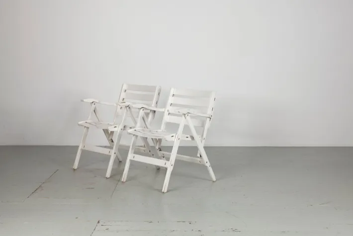Pamono Set of Folding White Garden Chairs by Fratelli Reguitti, Italy, 1950s Online