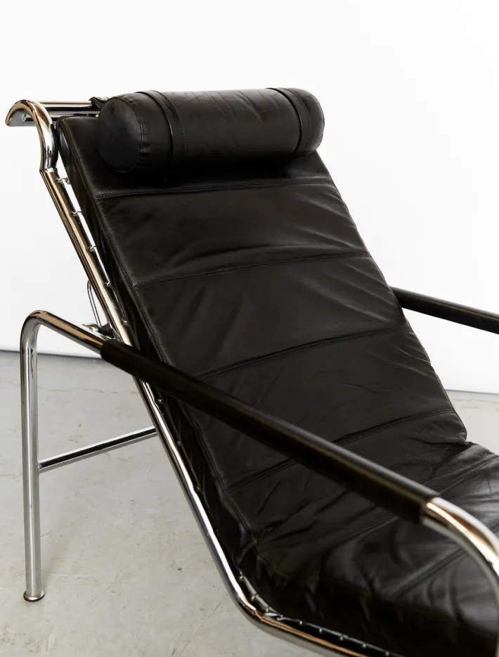 Pamono Set of Genni Chaise Lounge and Ottoman by Gabriele Mucchi for Zanotta, 1970s Online