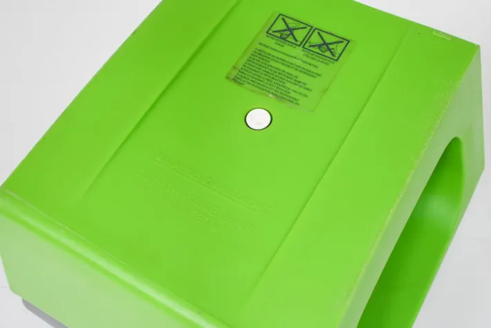 Pamono Set of Jellyfish Rocking Chair & Ottoman or Table by Wiel Arets for Quinze & Milan