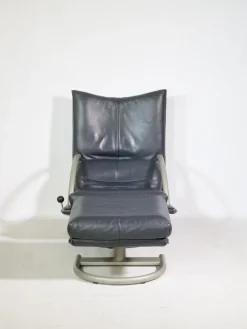 Pamono Set of Leather BMP 418 Swivel Chair and Ottoman from Rolf Benz, 1980s Sale