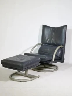 Pamono Set of Leather BMP 418 Swivel Chair and Ottoman from Rolf Benz, 1980s Sale