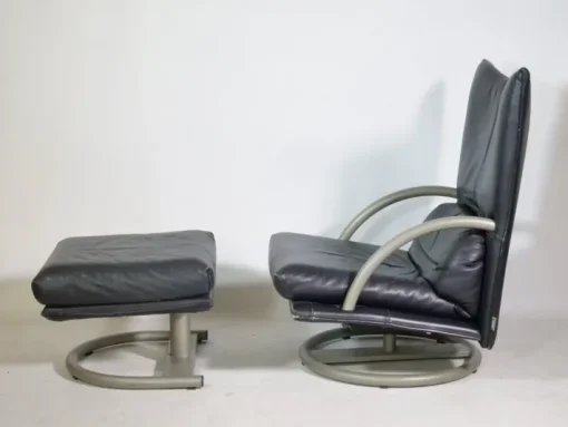 Pamono Set of Leather BMP 418 Swivel Chair and Ottoman from Rolf Benz, 1980s Sale